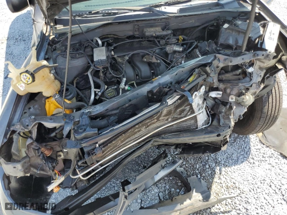 2004 Mazda Tribute ES with VIN 4F2CZ06114KM23991, listed as a Copart auction lot 60740264 with 208,759 mi miles and Salvage Title. Bid and sale history available at carsss.com. Image 13.