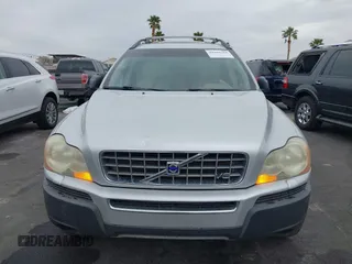 2005 Volvo XC90 with VIN YV1CZ852851176303, listed as a IAAI auction lot 41863268 with 191,742 mi miles. Bid and sale history available at carsss.com. Image 6.