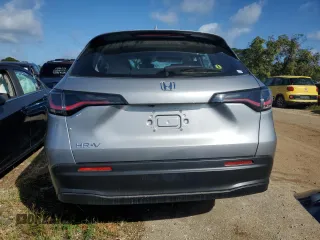 2024 Honda HR-V LX with VIN 3CZRZ1H32RM701144, listed as a Copart auction lot 87799225 with 11,171 mi miles and Salvage Title. Bid and sale history available at carsss.com. Image 6.