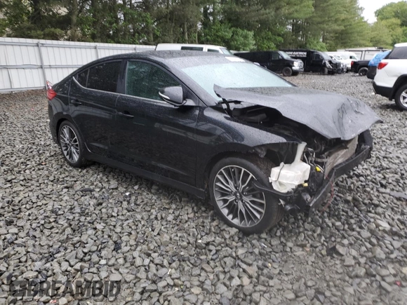 2017 Hyundai Elantra Sport с VIN KMHD04LB1HU291775, выставлен на аукционе Copart как лот 57788205 с пробегом 111 826 миль миль и Списание • Salvage title. История ставок и продаж доступна на DreamBid. Изображение 4.