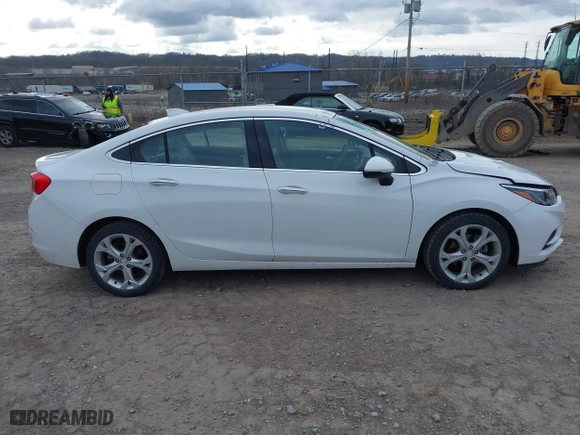 2016 Chevrolet Cruze Premier with VIN 1G1BG5SM4G7270991, listed as a IAAI auction lot 41882518 with 71,398 mi miles. Bid and sale history available at carsss.com. Image 13.