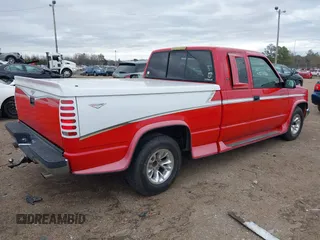 1998 Chevrolet Silverado 1500 with VIN 2GBEC19R1W1179817, listed as a IAAI auction lot 41724150 with 59,833 mi miles and . Bid and sale history available at DreamBid. Image 4.