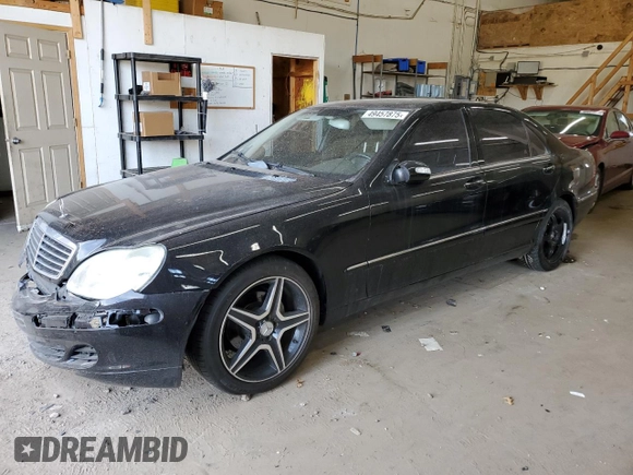 2005 Mercedes-Benz S-Class 5.0L with VIN WDBNG75J25A437882, listed as a Copart auction lot 49457875 with 113,543 mi miles and Salvage Title. Bid and sale history available at carsss.com. Image 1.