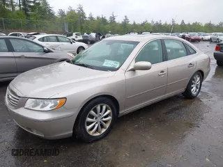 2006 Hyundai Azera SE с VIN KMHFC46F76A134958, выставлен на аукционе IAAI как лот 42314943 с пробегом 206 745 миль миль и . История ставок и продаж доступна на DreamBid. Изображение 2.