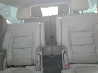 2017 GMC Acadia Denali z VIN 1GKKNXLS1HZ125178, wystawiony jako Copart lot #54058725 z przebiegiem 97 981 mil mil oraz Szkoda całkowita • Salvage title. Historia ofert i sprzedaży dostępna na DreamBid. Obrazek 10.