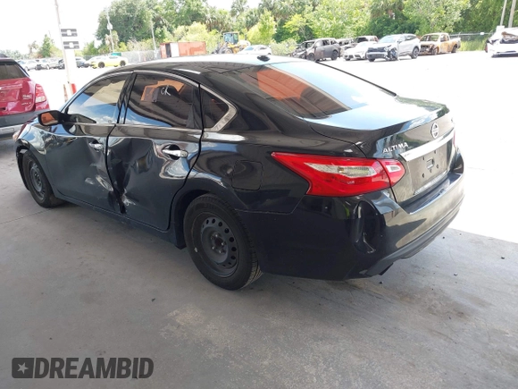 2017 Nissan Altima SV z VIN 1N4AL3AP4HC197439, wystawiony jako IAAI lot #42464354 z przebiegiem 163 406 mil mil oraz . Historia ofert i sprzedaży dostępna na DreamBid. Obrazek 3.
