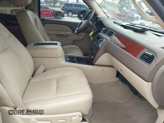 2013 Chevrolet Avalanche LT with VIN 3GNMCFE04DG120235, listed as a IAAI auction lot 41739179 with 77,861 mi miles and . Bid and sale history available at DreamBid. Image 5.