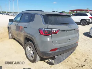 2024 Jeep Compass Latitude with VIN 3C4NJDBN5RT586715, listed as a IAAI auction lot 41840320 with 5,636 mi miles and . Bid and sale history available at DreamBid. Image 3.