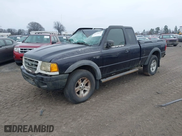 2002 Ford Ranger XL Fleet with VIN 1FTZR45E62TA06041, listed as a IAAI auction lot 40758234 with 196,294 mi miles. Bid and sale history available at carsss.com. Image 2.