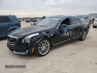 2018 Cadillac CT6 Luxury RWD z VIN 1G6KC5RX8JU103595, wystawiony jako Copart lot #47438045 z przebiegiem 135 004 mil mil oraz Czysty tytuł • Clean title. Historia ofert i sprzedaży dostępna na DreamBid. Obrazek 1.