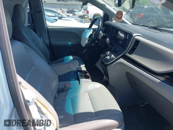 2016 Toyota Sienna XLE with VIN 5TDYK3DC9GS708693, listed as a IAAI auction lot 42231532 with 153,865 mi miles and . Bid and sale history available at DreamBid. Image 5.