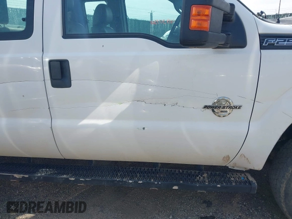 2014 Ford F-250 with VIN 1FD7X2BT1EEA74742, listed as a IAAI auction lot 41937930 with 268,877 mi miles and . Bid and sale history available at DreamBid. Image 6.