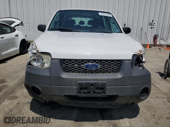 2007 Ford Escape XLS с VIN 1FMYU02Z17KA49513, выставлен на аукционе Copart как лот 61917225 с пробегом 119 255 миль миль и Чистый • Clean title. История ставок и продаж доступна на DreamBid. Изображение 5.
