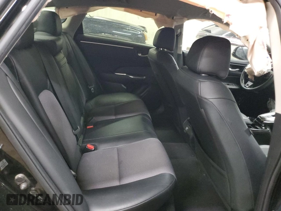 2018 Honda Clarity z VIN JHMZC5F13JC012248, wystawiony jako Copart lot #88791975 z przebiegiem 132 090 mil mil oraz Nie do naprawy • Non repairable. Historia ofert i sprzedaży dostępna na DreamBid. Obrazek 11.