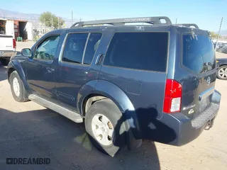 2006 Nissan Pathfinder SE with VIN 5N1AR18UX6C672531, listed as a IAAI auction lot 41602819 with 180,344 mi miles. Bid and sale history available at carsss.com. Image 3.