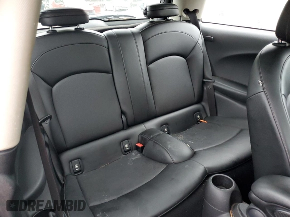 2014 MINI Hardtop with VIN WMWXM5C57ET932920, listed as a Copart auction lot 55810575 with 73,151 mi miles and Salvage title. Bid and sale history available at DreamBid. Image 10.