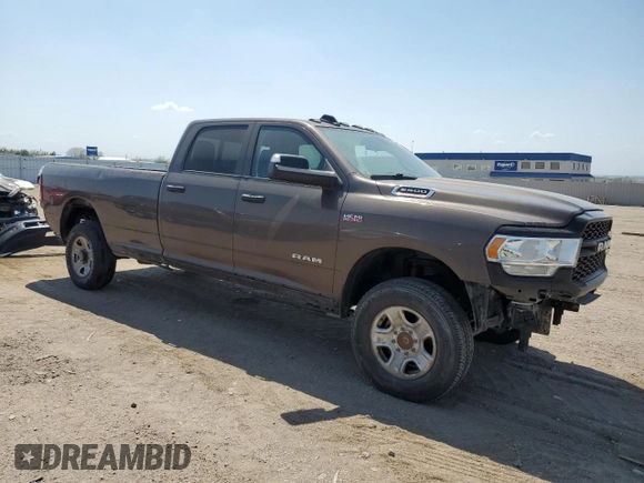 2019 Ram 2500 Tradesman with VIN 3C6UR5HJ7KG553283, listed as a Copart auction lot 53468205 with 81,913 mi miles and Salvage title. Bid and sale history available at DreamBid. Image 4.