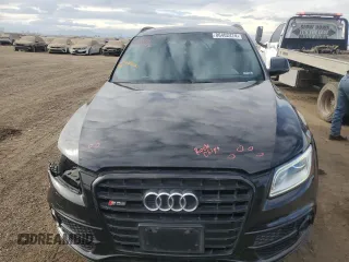 2016 Audi SQ5 Premium Plus with VIN WA1CCAFP5GA134256, listed as a Copart auction lot 86402474 with 131,599 mi miles and Salvage Title. Bid and sale history available at carsss.com. Image 5.