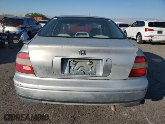 1995 Honda Accord LX with VIN 1HGCD5631SA009224, listed as a Copart auction lot 74694354 with 235,600 mi miles and Clean Title. Bid and sale history available at DreamBid. Image 6.