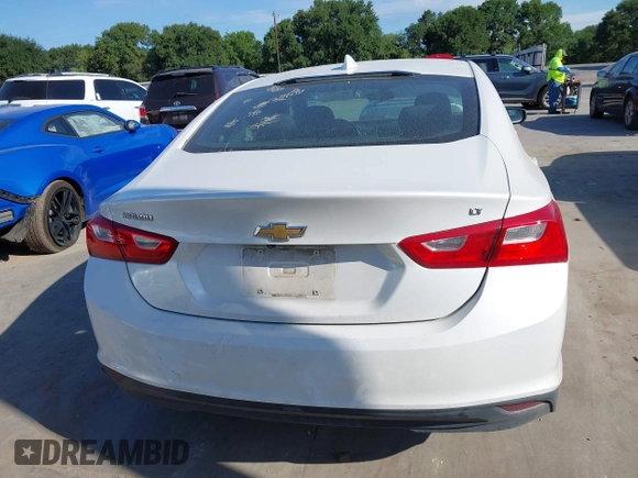 2018 Chevrolet Malibu LT z VIN 1G1ZD5ST6JF226101, wystawiony jako IAAI lot #42455355 z przebiegiem 119 081 mil mil oraz . Historia ofert i sprzedaży dostępna na DreamBid. Obrazek 16.