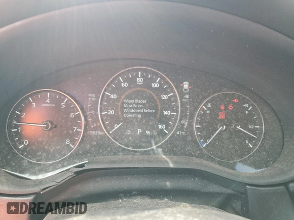 2022 Mazda CX-30 S Select z VIN 3MVDMBBL4NM441240, wystawiony jako Copart lot #64827023 z przebiegiem 5 623 mil mil oraz Czysty tytuł • Clean title. Historia ofert i sprzedaży dostępna na DreamBid. Obrazek 9.