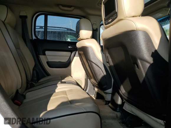 2007 Hummer H3 SUV with VIN 5GTDN13E678256437, listed as a Copart auction lot 70181984 with 189,653 mi miles and Clean Title. Bid and sale history available at carsss.com. Image 11.