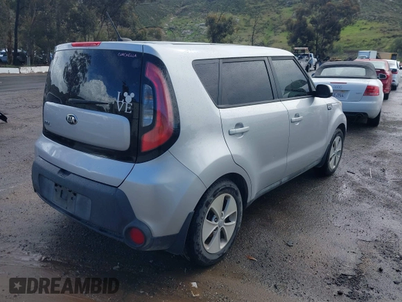 2016 Kia Soul with VIN KNDJN2A25G7854758, listed as a IAAI auction lot 41799113 with 87,196 mi miles and . Bid and sale history available at DreamBid. Image 4.