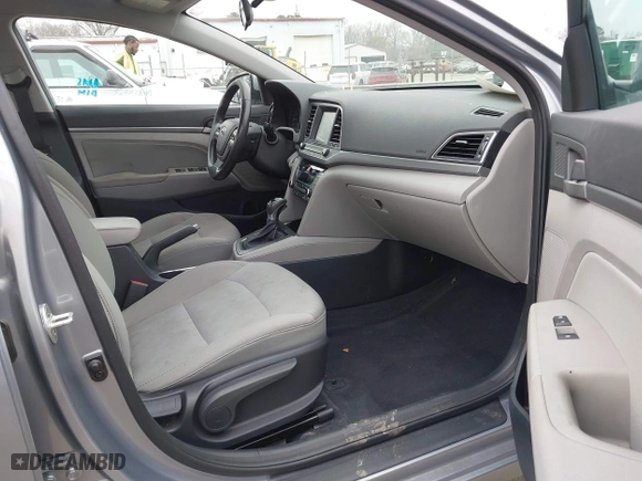 2017 Hyundai Elantra SE with VIN 5NPD84LFXHH035225, listed as a IAAI auction lot 41780614 with 98,855 mi miles. Bid and sale history available at carsss.com. Image 5.