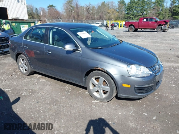 2008 Volkswagen Jetta SE с VIN 3VWRZ71K08M066480, выставлен на аукционе IAAI как лот 42129061 с пробегом 171 767 миль миль и . История ставок и продаж доступна на DreamBid. Изображение 1.