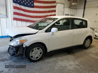 2011 Nissan Versa S with VIN 3N1BC1CPXBL492172, listed as a Copart auction lot 59382285 with 135,879 mi miles and Salvage title. Bid and sale history available at DreamBid. Image 1.