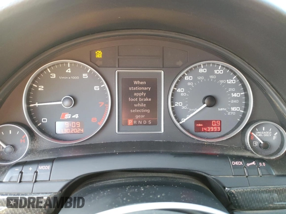 2007 Audi S4 z VIN WAUGL78E87A016558, wystawiony jako Copart lot #43116845 z przebiegiem 143 993 mil mil oraz Tytuł czysty. Historia ofert i sprzedaży dostępna na DreamBid. Obrazek 9.
