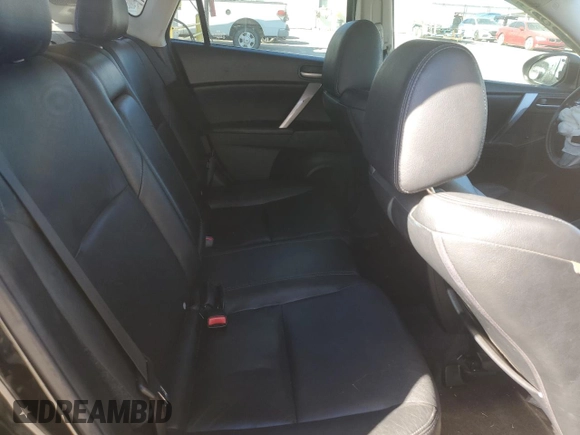 2011 Mazda 3 S Grand Touring z VIN JM1BL1M58B1390080, wystawiony jako Copart lot #42504345 z przebiegiem 149 752 mil mil oraz Szkoda całkowita • Salvage title. Historia ofert i sprzedaży dostępna na DreamBid. Obrazek 10.