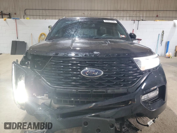 2022 Ford Explorer ST-Line with VIN 1FMSK8KH1NGC15546, listed as a Copart auction lot 84801794 with 37,745 mi miles and Salvage Title. Bid and sale history available at carsss.com. Image 5.