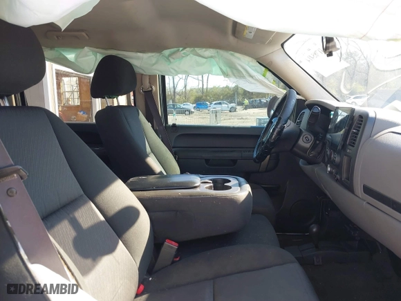 2011 Chevrolet Silverado 1500 LS with VIN 3GCPKREA1BG382164, listed as a IAAI auction lot 41785414 with 251,542 mi miles. Bid and sale history available at carsss.com. Image 5.