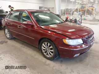 2008 Hyundai Azera Limited with VIN KMHFC46F68A319845, listed as a IAAI auction lot 41530176 with 261,330 mi miles. Bid and sale history available at carsss.com. Image 1.