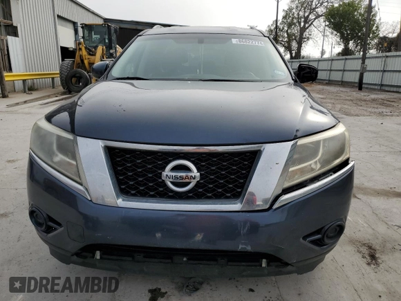 2016 Nissan Pathfinder SV with VIN 5N1AR2MM9GC668032, listed as a Copart auction lot 86822774 with 134,175 mi miles and Clean Title. Bid and sale history available at carsss.com. Image 5.