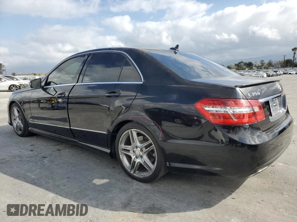 2013 Mercedes-Benz E 350 Luxury с VIN WDDHF5KB4DA691567, выставлен на аукционе Copart как лот 53131505 с пробегом 50 437 миль миль и Списание • Salvage title. История ставок и продаж доступна на DreamBid. Изображение 2.