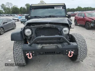 2017 Jeep Wrangler Sahara z VIN 1C4AJWBG8HL547512, wystawiony jako Copart lot #53884095 z przebiegiem 107 260 mil mil oraz Szkoda całkowita • Salvage title. Historia ofert i sprzedaży dostępna na DreamBid. Obrazek 5.