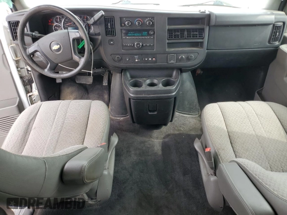 2016 Chevrolet Express Passenger LT with VIN 1GAZGMFG6G1163991, listed as a Copart auction lot 60600655 with 109,637 mi miles and Salvage title. Bid and sale history available at DreamBid. Image 8.