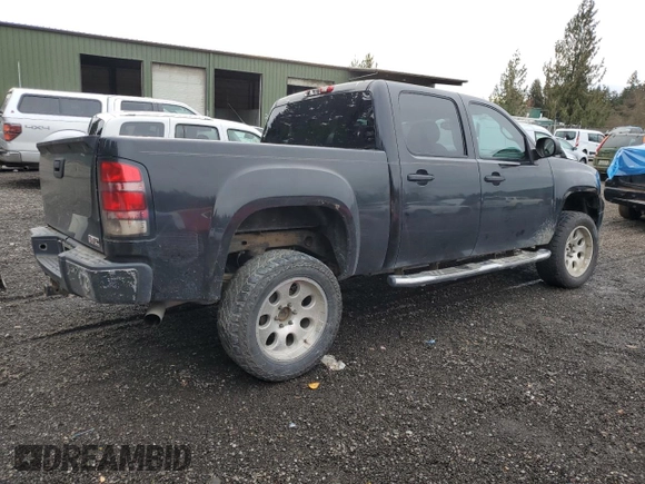2008 GMC Sierra 1500 Work Truck z VIN 2GTEK13M781164978, wystawiony jako Copart lot #81586824 z przebiegiem 137 574 mil mil oraz Szkoda całkowita • Salvage title. Historia ofert i sprzedaży dostępna na DreamBid. Obrazek 3.