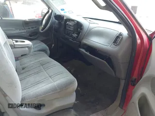 1998 Ford F-150 с VIN 1FTZX1769WKB53332, выставлен на аукционе IAAI как лот 42262699 с пробегом 242 152 миль миль и . История ставок и продаж доступна на DreamBid. Изображение 5.