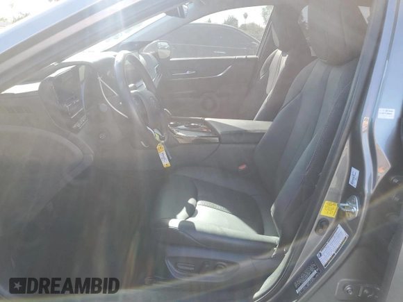 2023 Toyota Mirai XLE with VIN JTDAAAAA5PA009960, listed as a Copart auction lot 42358475 with 33,704 mi miles and Salvage Title. Bid and sale history available at DreamBid. Image 7.