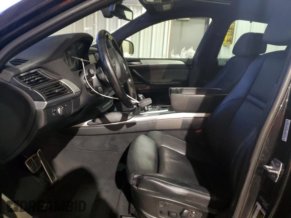 2013 BMW X6 xDrive50i with VIN 5UXFG8C52DL591320, listed as a Copart auction lot 85690334 with 0 mi miles and Salvage Title. Bid and sale history available at carsss.com. Image 7.