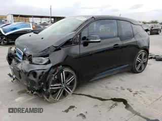2017 BMW i3 with VIN WBY1Z8C57HV889716, listed as a Copart auction lot 66951452 with 43,037 mi miles. Bid and sale history available at carsss.com. Image 1.