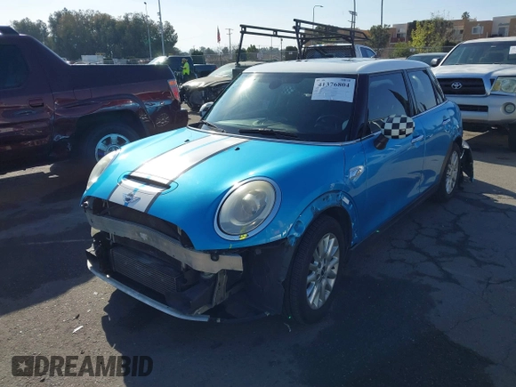 2015 MINI Hardtop 4 Door S with VIN WMWXU3C54F2B58513, listed as a IAAI auction lot 41376804 with 110,186 mi miles and . Bid and sale history available at DreamBid. Image 18.