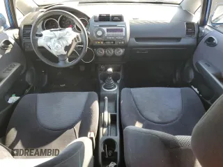 2007 Honda Fit Sport z VIN JHMGD37657S041378, wystawiony jako Copart lot #52042925 z przebiegiem 207 258 mil mil oraz Szkoda całkowita • Salvage title. Historia ofert i sprzedaży dostępna na DreamBid. Obrazek 8.