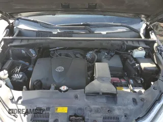 2019 Toyota Highlander SE with VIN 5TDJZRFH2KS920756, listed as a Copart auction lot 53999315 with 78,305 mi miles and Salvage title. Bid and sale history available at DreamBid. Image 12.