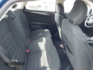 2017 Ford Fusion SE z VIN 3FA6P0H78HR195208, wystawiony jako IAAI lot #40384232 z przebiegiem 166 927 mil mil oraz . Historia ofert i sprzedaży dostępna na DreamBid. Obrazek 8.