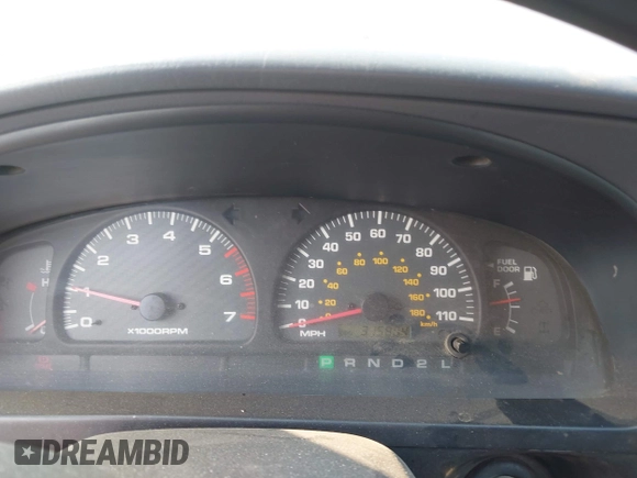 2000 Toyota 4Runner SR5 z VIN JT3HN86R7Y0290729, wystawiony jako IAAI lot #42409622 z przebiegiem 315 804 mil mil oraz . Historia ofert i sprzedaży dostępna na DreamBid. Obrazek 7.