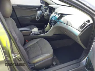 2014 Hyundai Sonata Limited with VIN 5NPEC4AB2EH943005, listed as a IAAI auction lot 41951991 with 176,380 mi miles and . Bid and sale history available at DreamBid. Image 5.